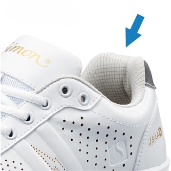 プロスニーカー エスコ