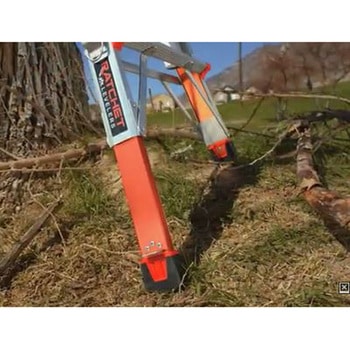 ユニバーサルはしご兼用脚立(水平レベラー付) エスコ