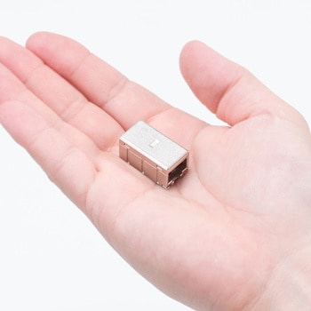 RJ-45用中継アダプタ サンワダイレクト