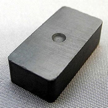 フェライト磁石 角型 異方性 二六製作所