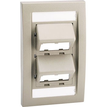 CFPSE4IGY �X�Ό^�t�F�[�X�v���[�g PANDUIT(�p���h�E�C�b�g) 73832973