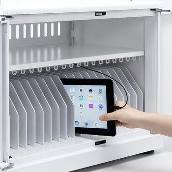 600x450x615.5mm タブレット収納キャビネット エスコ