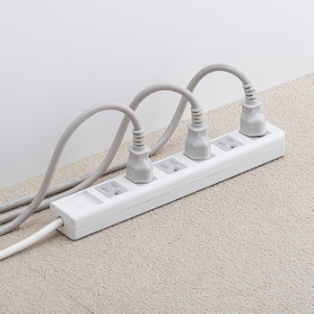 電源タップ サンワサプライ