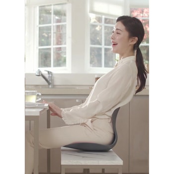 姿勢を正す 天使の椅子 ファミリー・ライフ