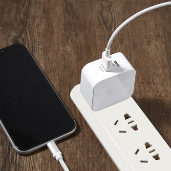 PD・QC3.0対応USB充電アダプター bitstrong