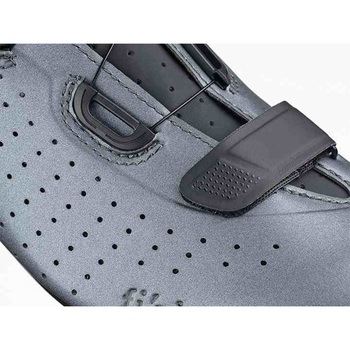 R5 TEMPO OVERCURVE METALLIC FIZIK