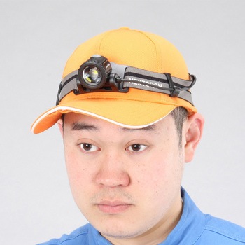 [単3x3本] ヘッドライト/LED エスコ