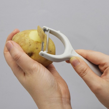 VEGE-CUTステンレスピーラー 兼定