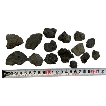 砂利(火山岩) 住友林業緑化