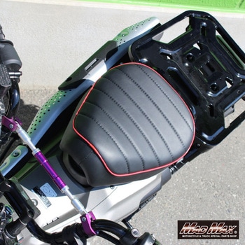 Mr Quick製 ホンダ ハンターカブ CT125 用 タックロールシート ASSY ブラック/レッド - MAD MAX(マッドマックス)