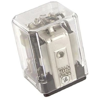 TE Connectivity パワーリレー 24V dc， 3c接点 プラグイン タイプ TE CONNECTIVITY