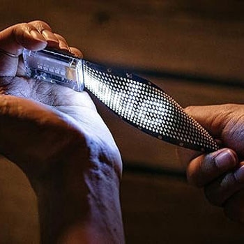 ウェアラブルLEDディスプレイ Flex sign anode