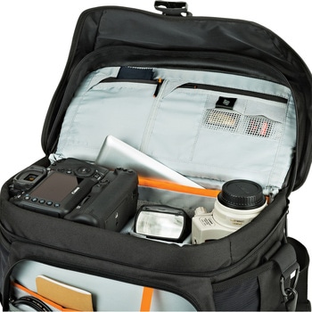 カメラ用ショルダーバッグ ノバAW2II Lowepro