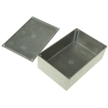 Hammond， アルミニウム， 高さ：49.1 mm， 奥行き：145 mm 1590J HAMMOND