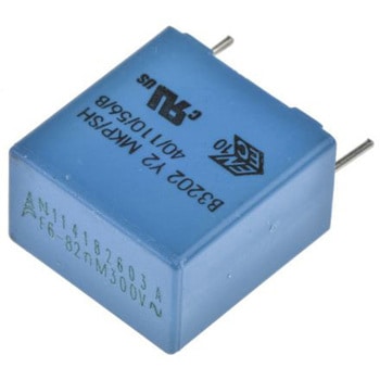 EPCOS フィルムコンデンサ，1.5 kV dc， 300 V ac，82nF，±20% EPCOS