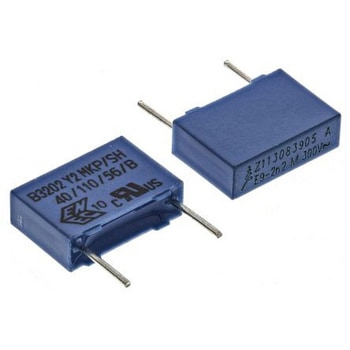 EPCOS フィルムコンデンサ，300V ac，2.2nF，±20% EPCOS