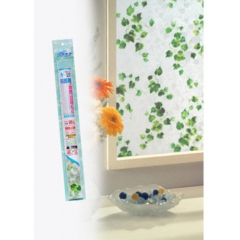 水を使って貼る飛散防止効果のある窓フィルム 菊池襖紙工場
