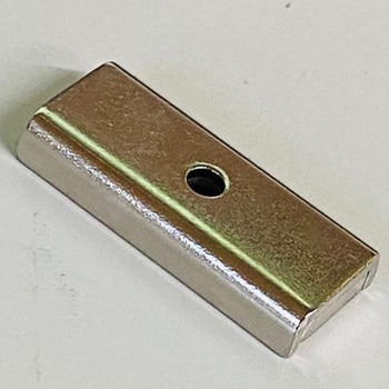 ネオジム超強力 キャップマグネット 長方形 吸着力190N 杉原産業
