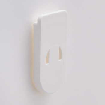 メルナミニ 伊勢藤