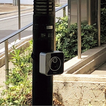 液晶画面付センサーカメラ リーベックス