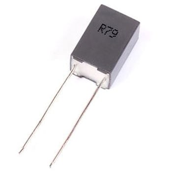 KEMET フィルムコンデンサ，70 V ac， 160 V dc，100nF，±5% KEMET