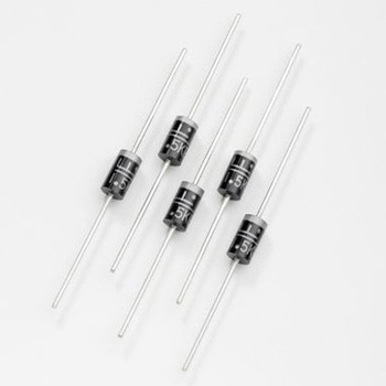 Littelfuse TVSダイオード， 単方向， スルーホール， 10.5V， 1.5KE6.8A LITTELFUSE