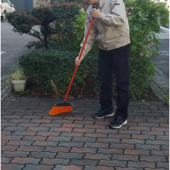 オレンジ箒 長柄 八ツ矢工業
