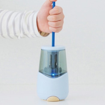 充電式鉛筆削り クツワ