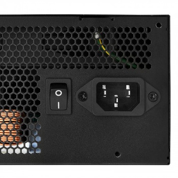 SilverStone 直出し式フラットーケーブル80PlusGOLD電源 750Wモデル SILVER STONE(シルバーストーン)