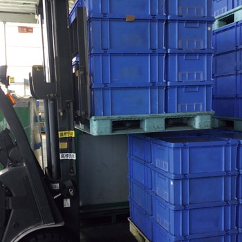 プラスチックパレット D4ー1111FN 青 サンコー(三甲)