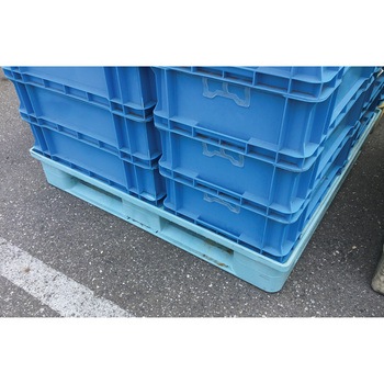 プラスチックパレット D4ー1111FN 青 サンコー(三甲)