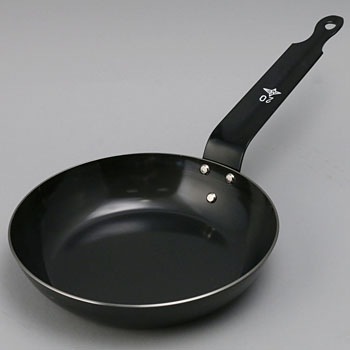 20cm 鉄 黒皮厚板フライパン 1個 AG(赤川器物製作所) 【通販モノタロウ】
