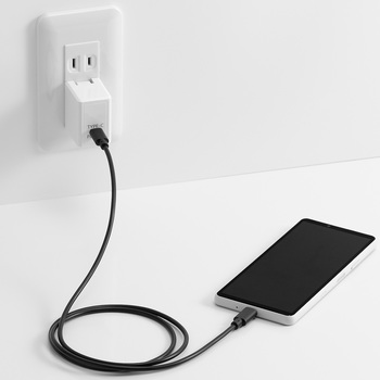 USBアダプター1ポートPD18W ヤザワコーポレーション