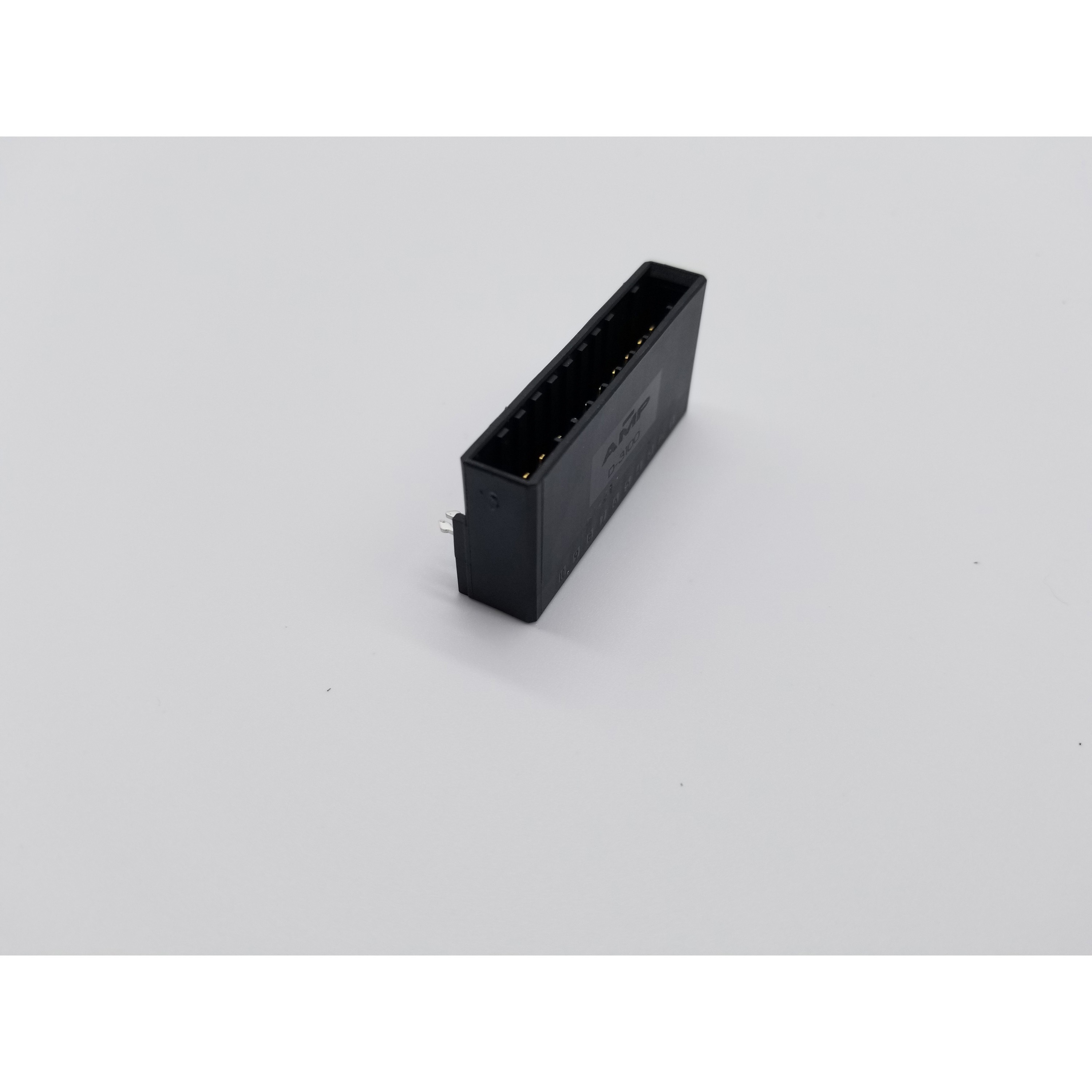 1-178128-3 : Dynamic Series Receptacle and Tab Housing: 5.08