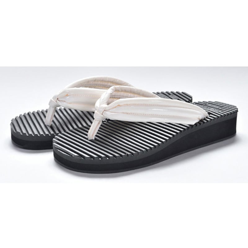 Rebornサンダル 武王02 ブラック×ホワイト 1足 ラッキーベル 【通販モノタロウ】