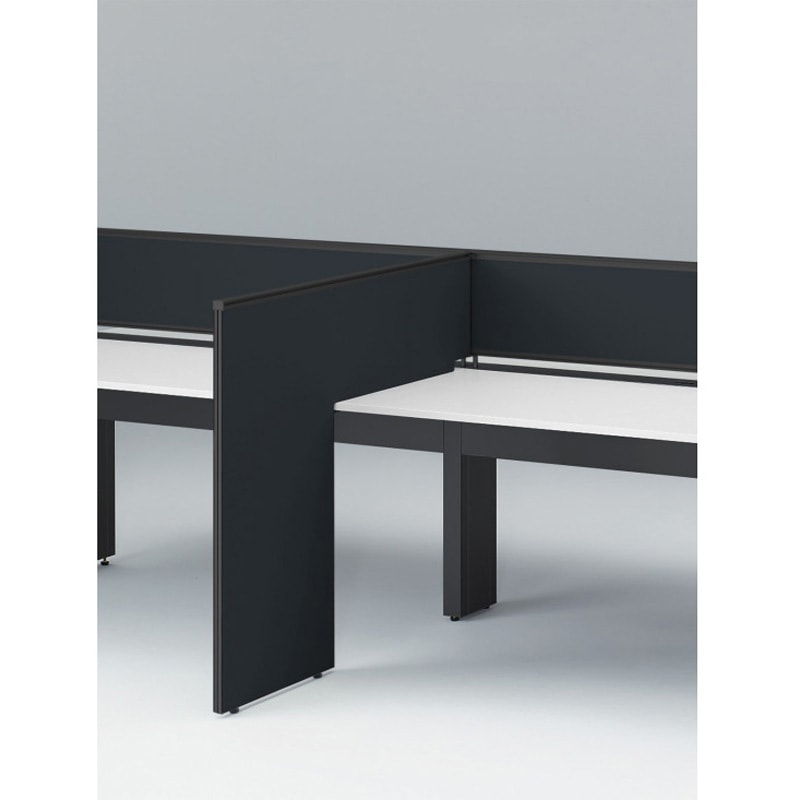 CLR-133XGKRT1W2 インターリンクR L型サイドパネル 中間用 H1050 D800用 布地FR<配送時組立サービス付> イトーキ 両面タイプ・片面タイプ兼用 幅32mm奥行1300mm  CLR-133XGKRT1W2