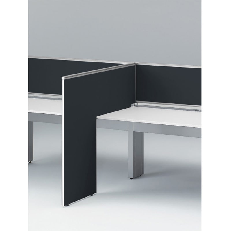 CLR-134XGKRZ5W2 インターリンクR L型サイドパネル 中間用 H1150 D800用 布地FR<配送時組立サービス付> イトーキ 両面タイプ・片面タイプ兼用 幅32mm奥行1300mm  CLR-134XGKRZ5W2