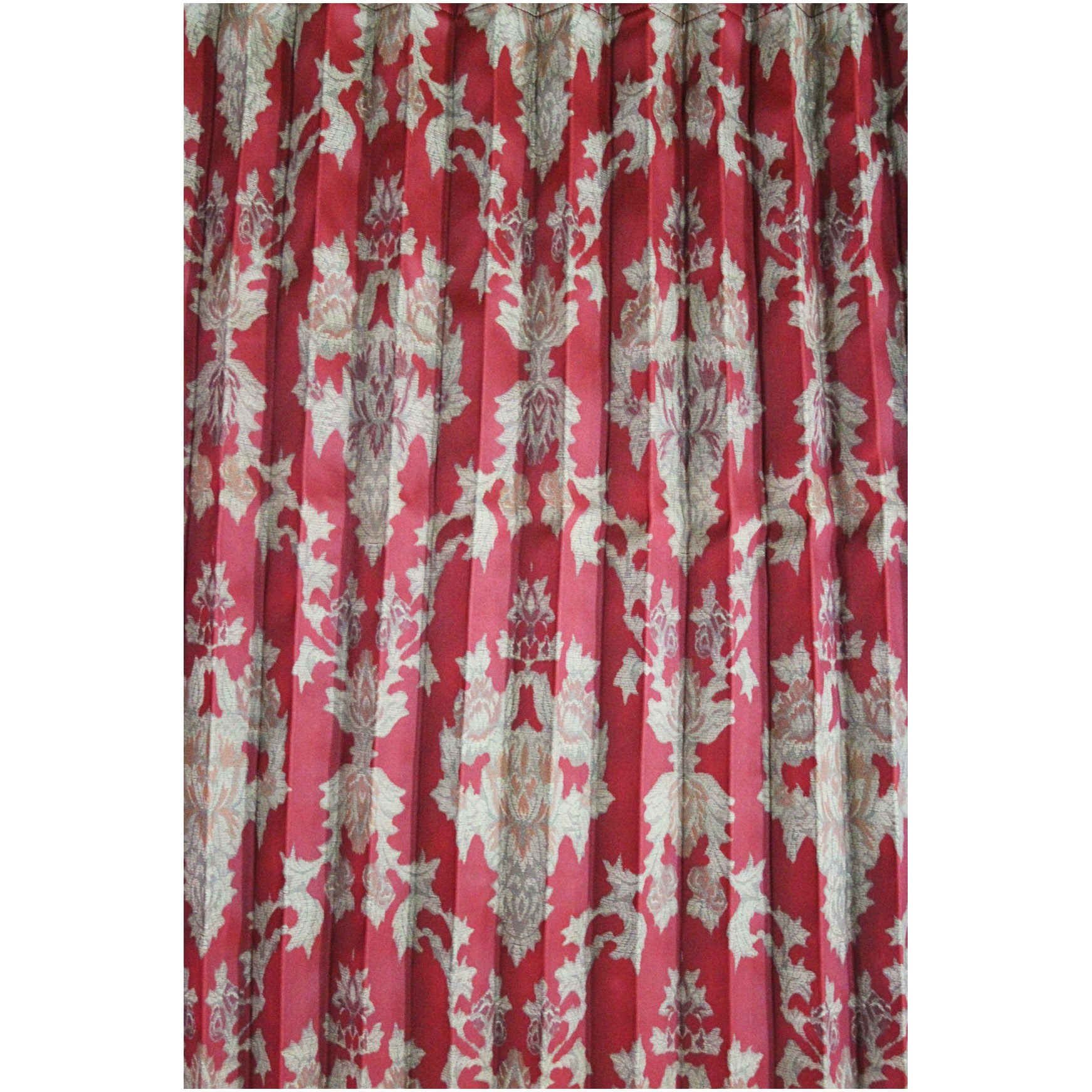 Y0380111074 フューチャーセンター140カーテン エンペラー調 1セット TURN 【通販モノタロウ】