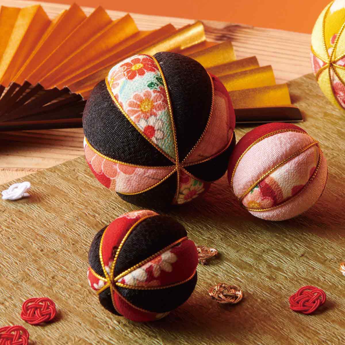 8784-7108 正月装飾 ちりめん舞玉 1セット(3個) ストア・エキスプレス