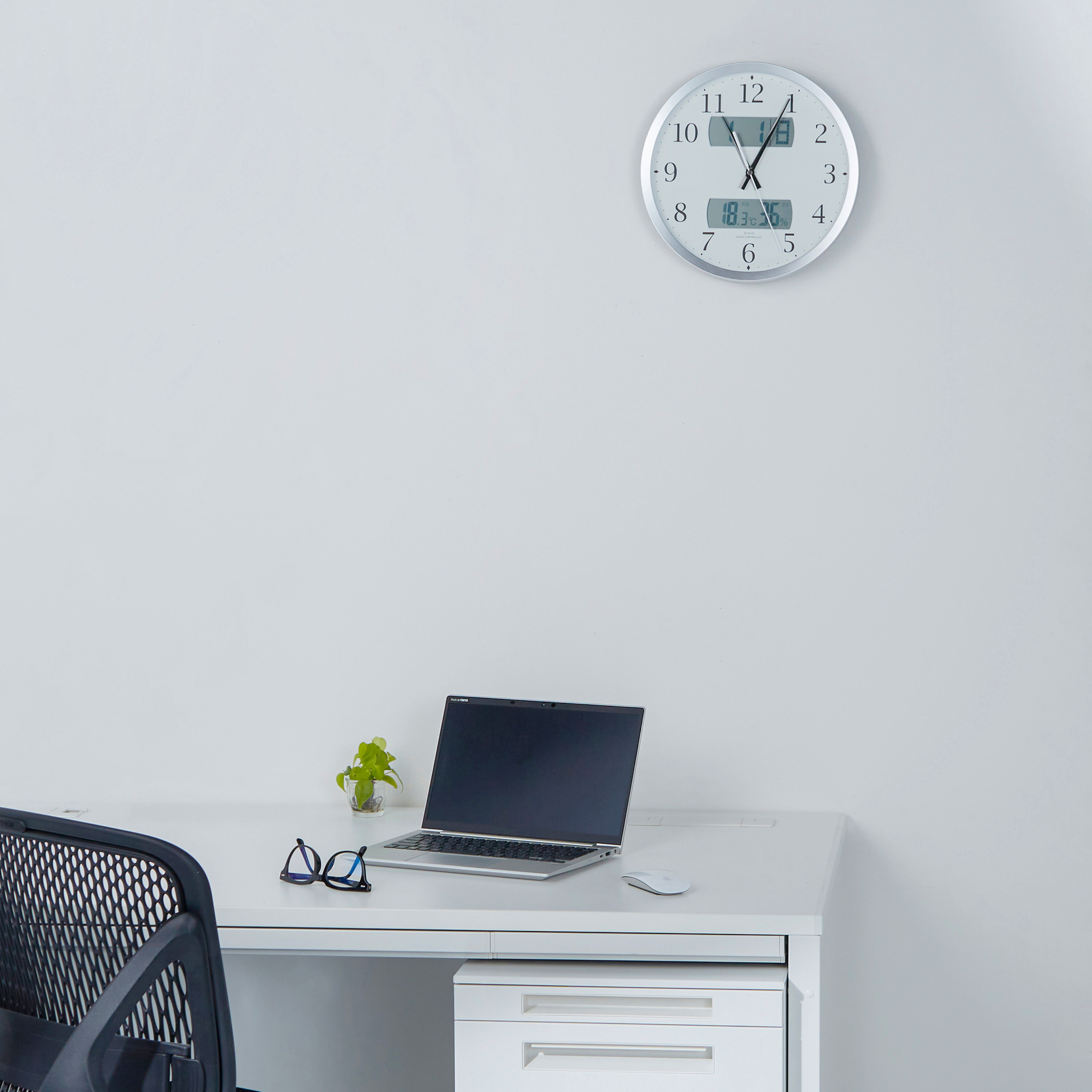 カレンダー 温湿度計 報時電子音(アラーム)付きオフィス電波掛け時計 掛け時計 電波時計 温湿度計 カレンダー付き フィットウェーブ