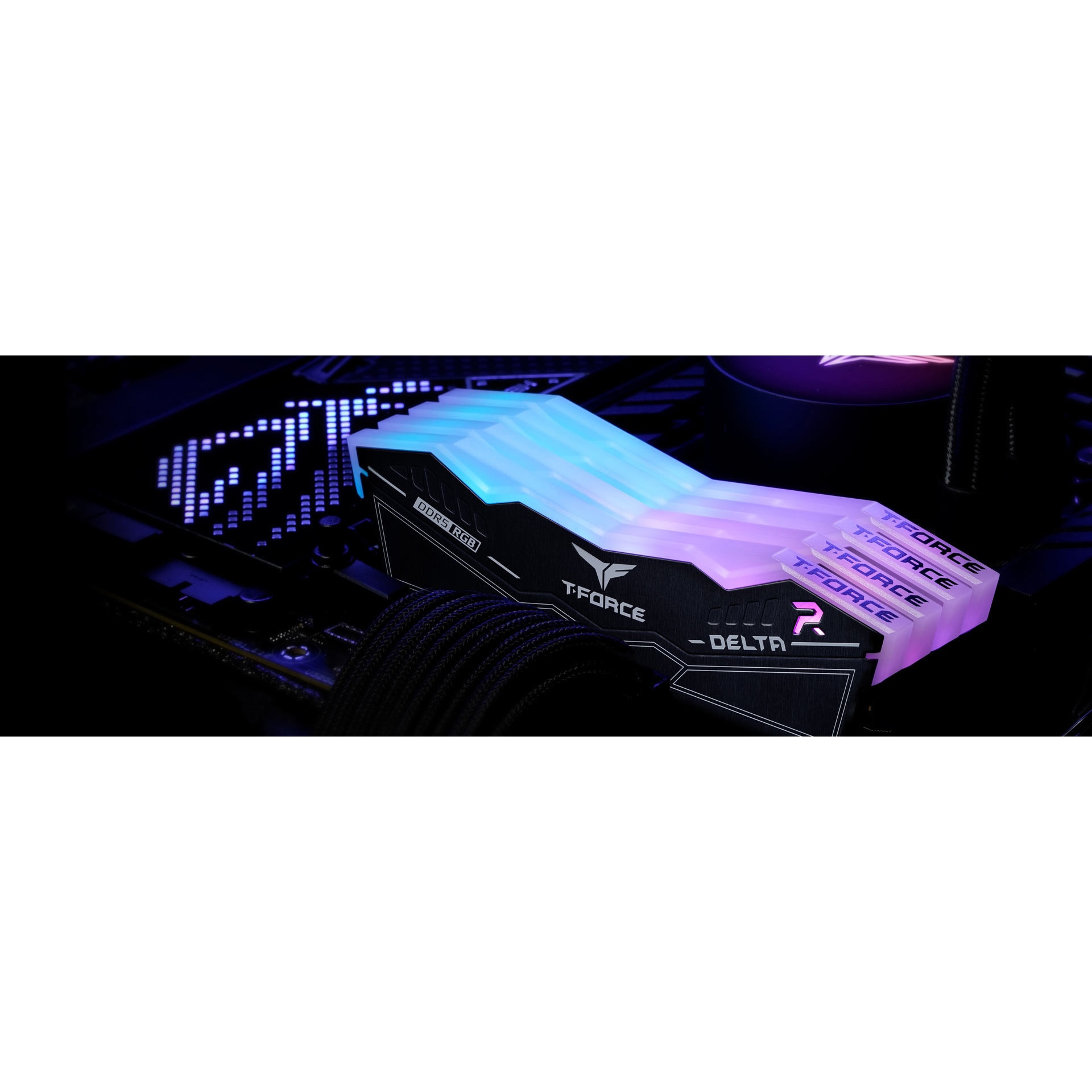 FF4D564G5600HC36BDC01 デスクトップPC用メモリ T-FORCE Delta RGB