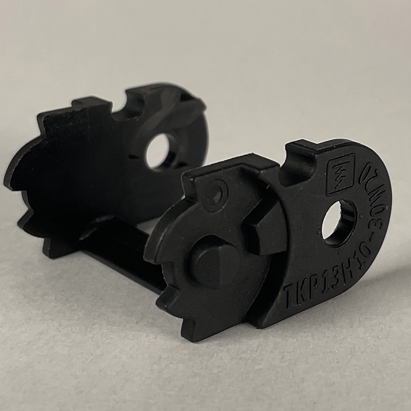 TKP13H10-30W20R28TC TKP形 プラケーブルベヤ(TKP13H10形) 椿本