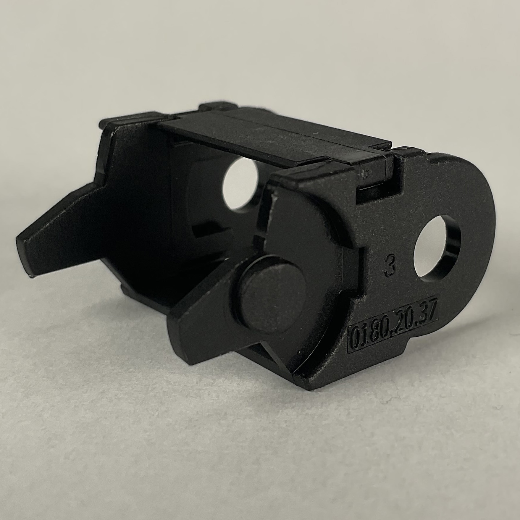 TKP18H15-30W30R37 TKP形 プラケーブルベヤ(TKP18H15形) 椿本チエイン