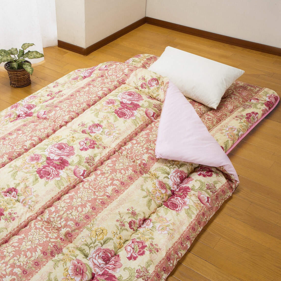 a3379110 <フランス産>羊毛混掛敷布団セット ファミリー・ライフ