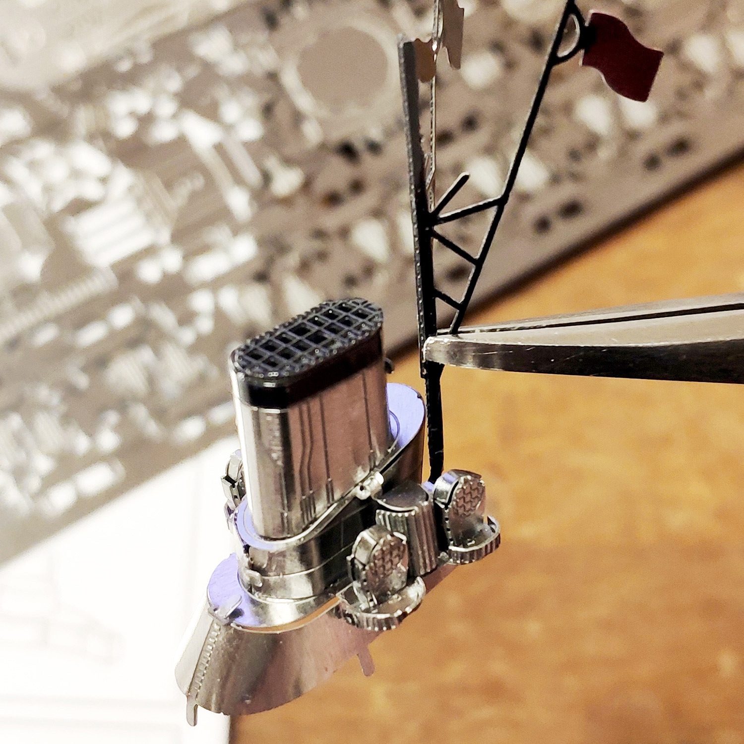 ピンセット PT-17 鉄腕ピンセット エンジニア ステンレス製 先平タイプ 全長125mm