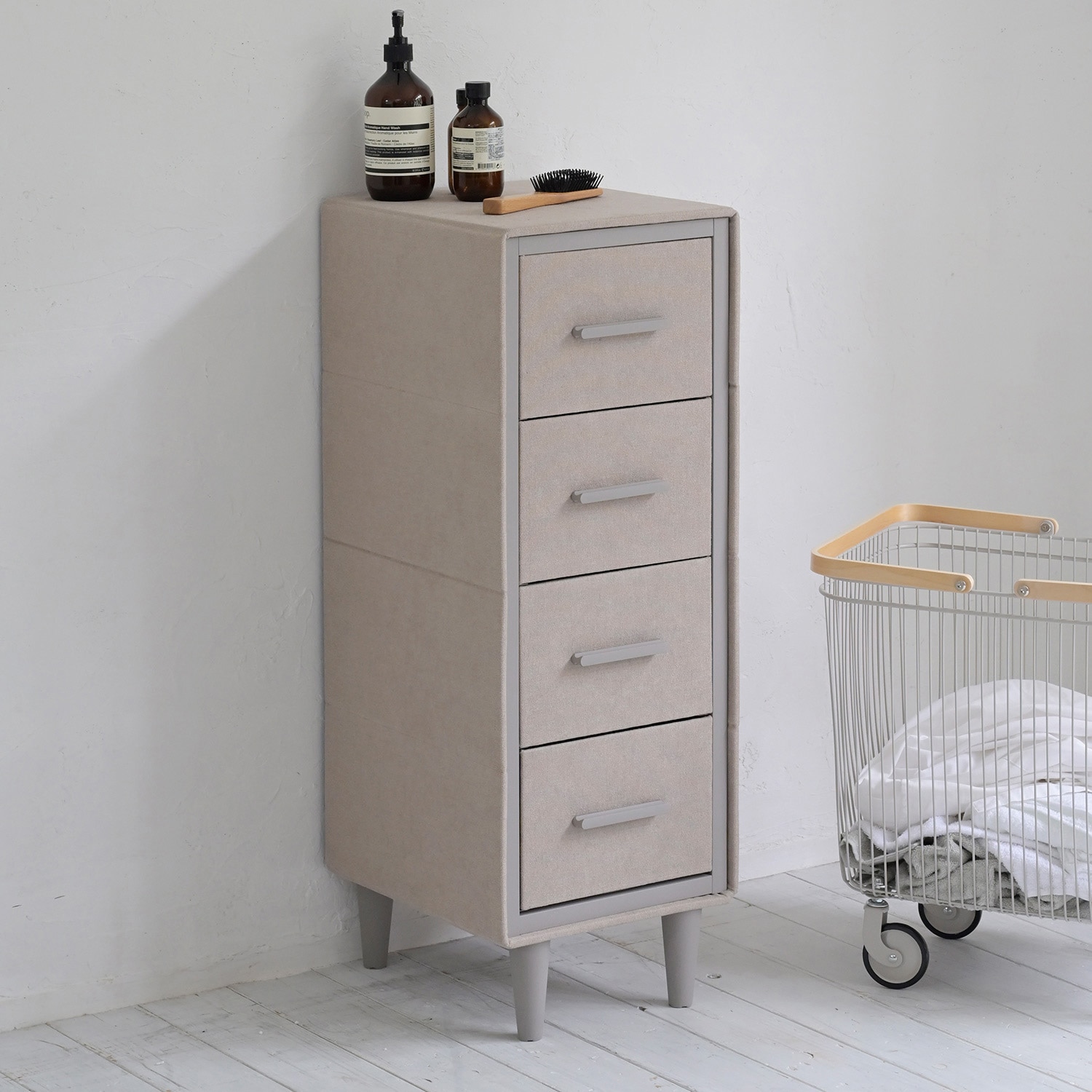 YZDFC-3090(GG) 脚付き ファブリックチェスト YAMAZEN(山善) 4段 グレージュ色 高さ880mm幅300mm奥行350mm 7,558円