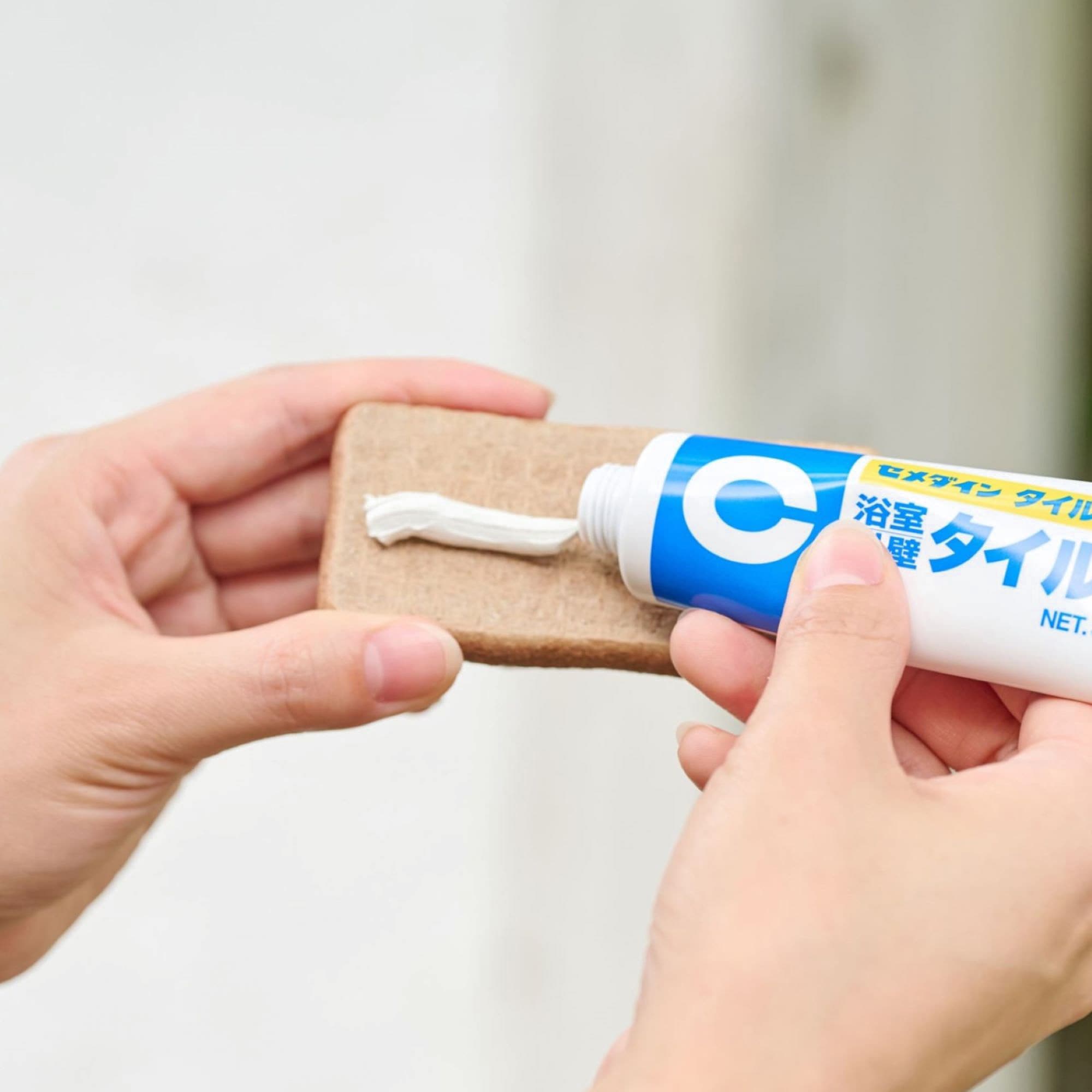CA-330 浴室・外壁タイル用 タイルエース 1箱(50mL×6本) セメダイン 