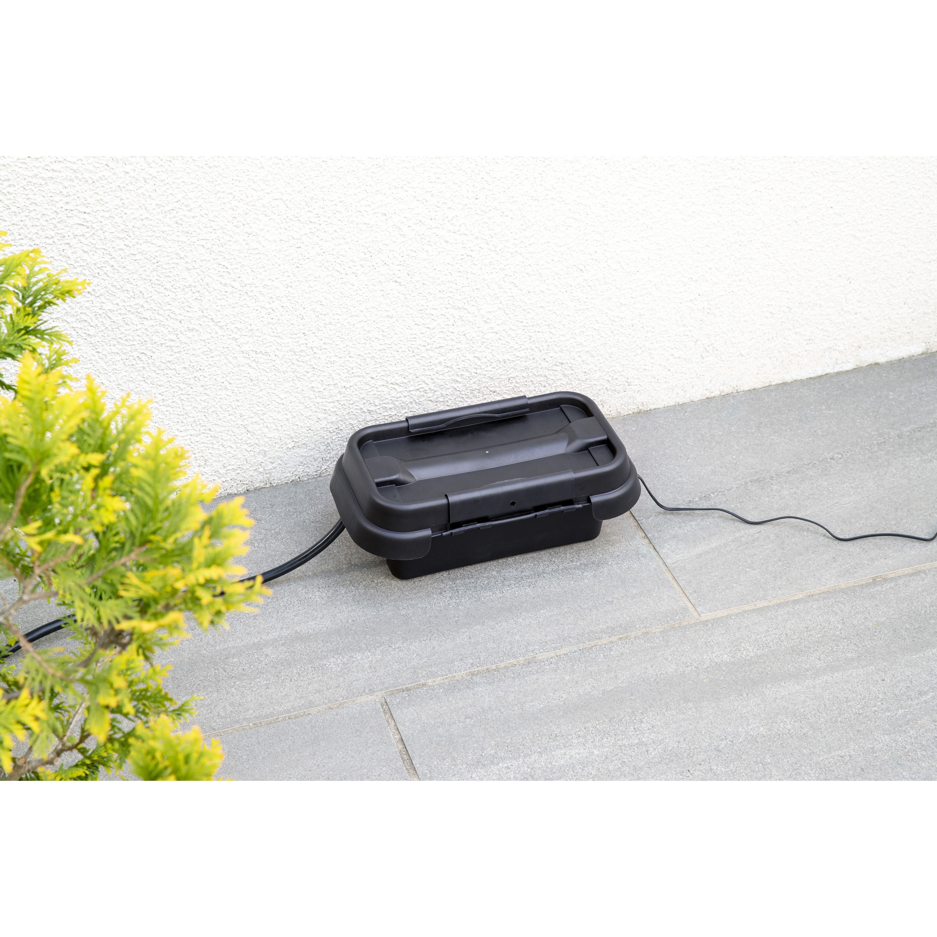 LSO-68 防水防塵コンセントボックス タカショー 幅27.5cm奥行