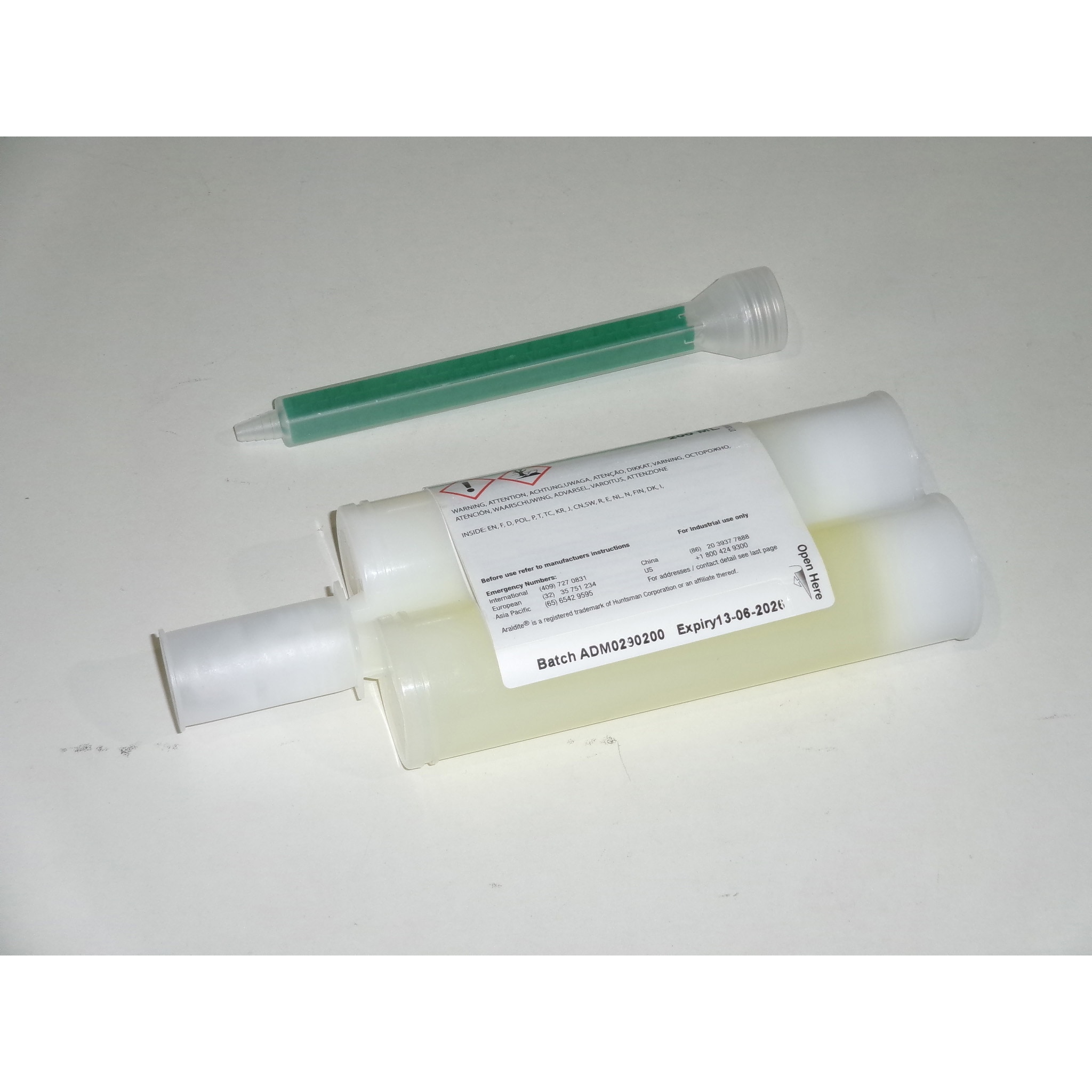 Araldite  2015-1 (200ml) アラルダイト  2015-1 2液性エポキシ系接着剤 アラルダイト(ハンツマン・ジャパン) 可使時間(25℃  100g)45-55(混合物)分