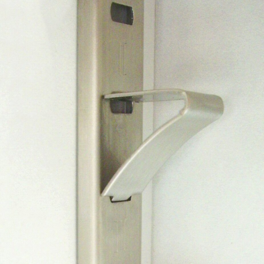 S-286 ステンレス棚柱用棚受け 1パック(4個) ACE(エース、旧 S-286 ステンレス棚柱用棚受け 1パック(4個) ACE(エース、旧